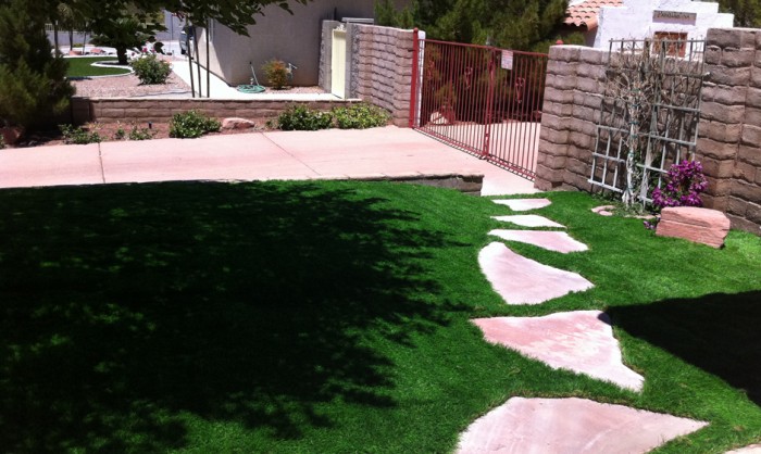 Artificial Grass for Commercial Applications in Redding, California